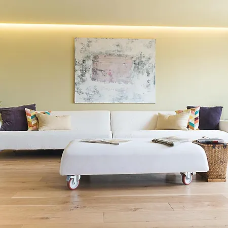 Apartment At Paseo De Almeria